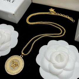 Picture of Versace Necklace _SKUVersacenecklace12290117081